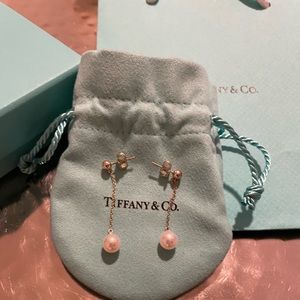 Tiffany & Co Pearl drop earrings
